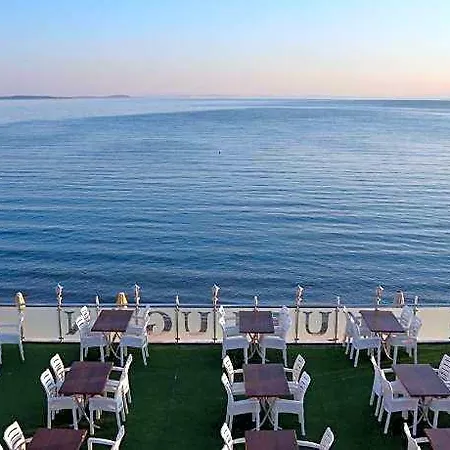 Hotel Kutluguen Sahil 3*