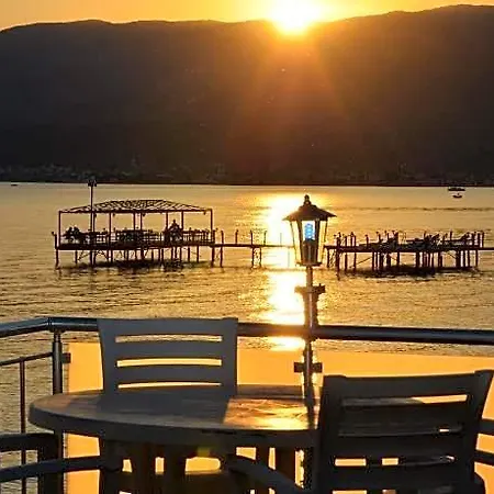 Hotel Kutluguen Sahil Zeytinli